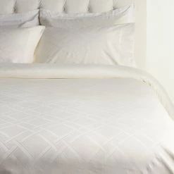 Flash Sale π DEA Italian Linens Leo Jacquard Duvet Set π₯°