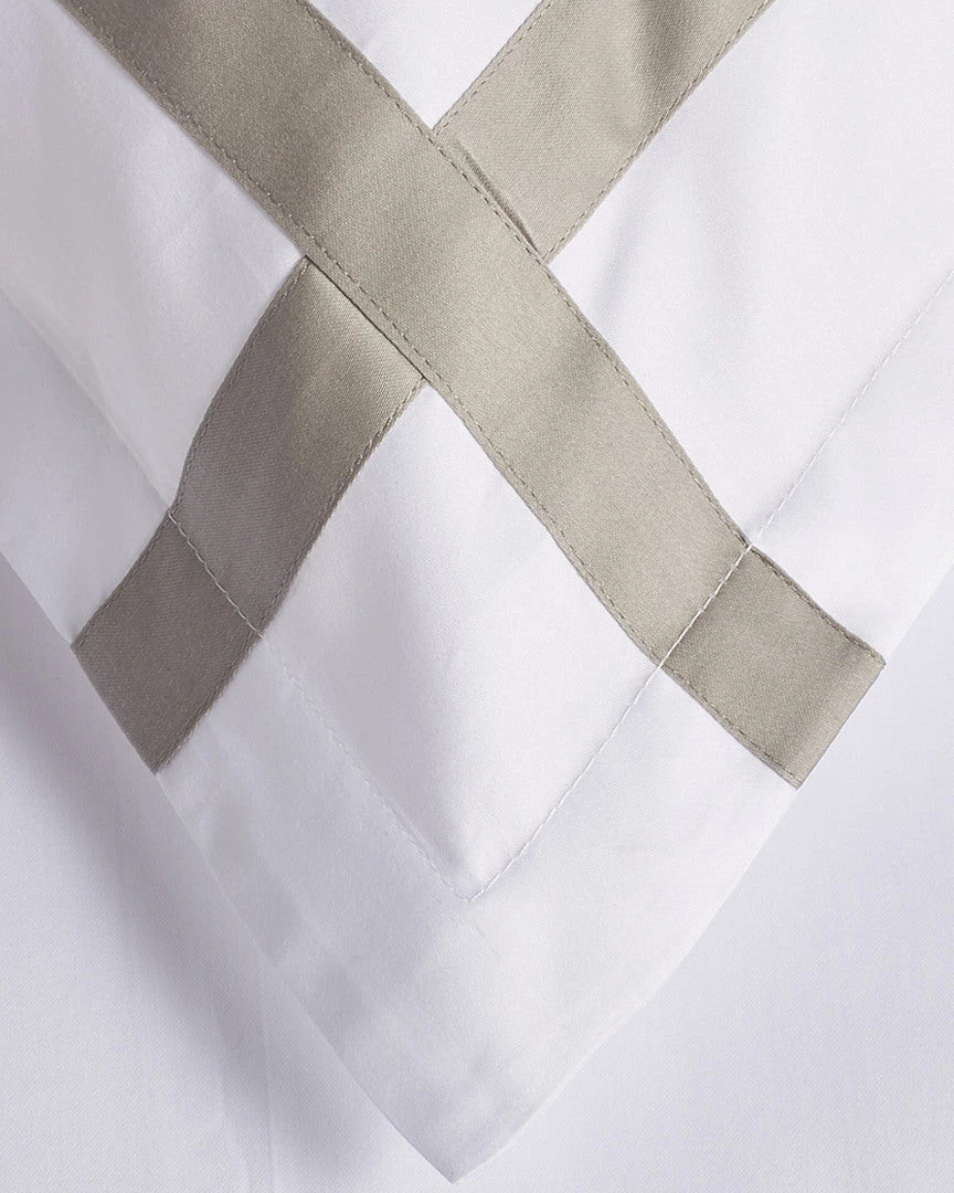 New π Dea Italian Linens Carlo Insert Duvet Set π 2 New π Dea Italian Linens Carlo Insert Duvet Set π - Image 2