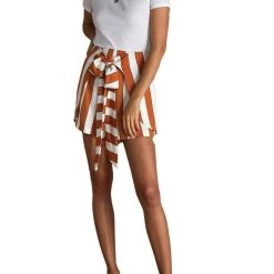 Outlet β¨ Sancia The Odette π© Womens Linen Blend Front Tie Shorts β 5 Outlet β¨ Sancia The Odette π© Womens Linen Blend Front Tie Shorts β -Sancia Best Sale b0854ff9a032499eb05b4b7f1f68f040 1080x